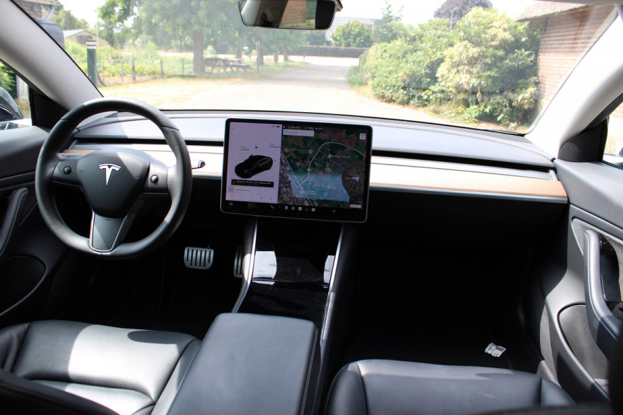 Tesla Model 3 Performance AWD 75 kWh SOh 89,4% PANO LEER NAVI ORG NL 115000KM!!!