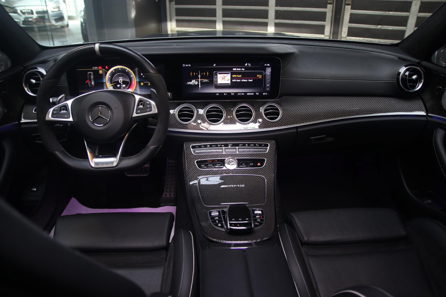 Mercedes-Benz E-Klasse AMG E63s CERAMIC-PANO-3D BURMESTER-MEMORY-HUD-360