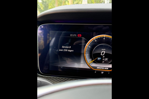 Mercedes-Benz E-Klasse AMG E63s CERAMIC-PANO-3D BURMESTER-MEMORY-HUD-360