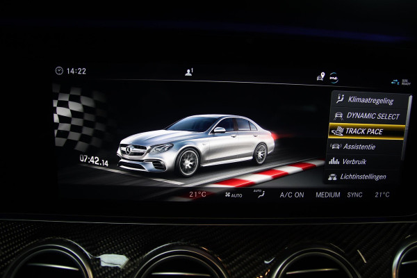 Mercedes-Benz E-Klasse AMG E63s CERAMIC-PANO-3D BURMESTER-MEMORY-HUD-360