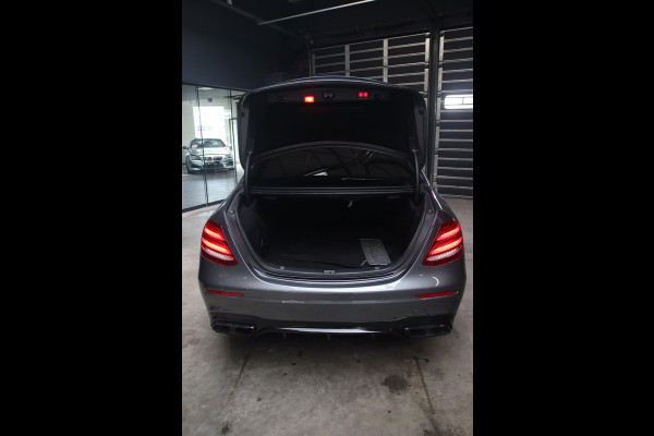 Mercedes-Benz E-Klasse AMG E63s CERAMIC-PANO-3D BURMESTER-MEMORY-HUD-360