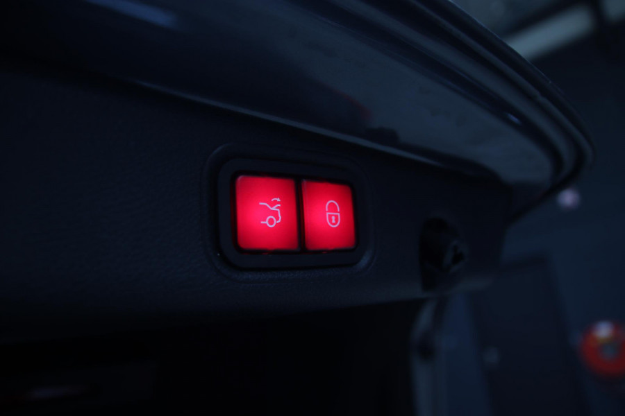 Mercedes-Benz E-Klasse AMG E63s CERAMIC-PANO-3D BURMESTER-MEMORY-HUD-360