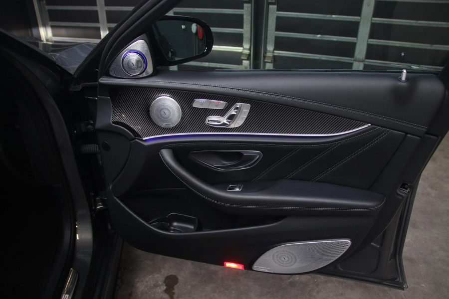 Mercedes-Benz E-Klasse AMG E63s CERAMIC-PANO-3D BURMESTER-MEMORY-HUD-360