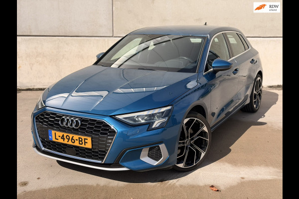 Audi A3 Sportback 35 TFSI S-Tronic 19'' Trekhaak CarPlay LED Navi Cruise Clima