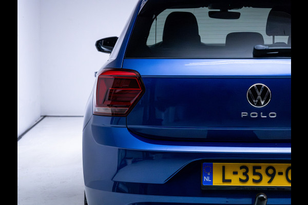 Volkswagen Polo 1.0 TSI R-Line Edition | Trekhaak | Adaptive Cruise | Stoelverwarming | Apple carplay/Android auto Airco, Camera, All-season, DAB, Privacy glas