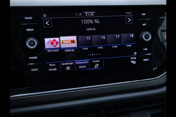 Volkswagen Polo 1.0 TSI R-Line Edition | Trekhaak | Adaptive Cruise | Stoelverwarming | Apple carplay/Android auto Airco, Camera, All-season, DAB, Privacy glas
