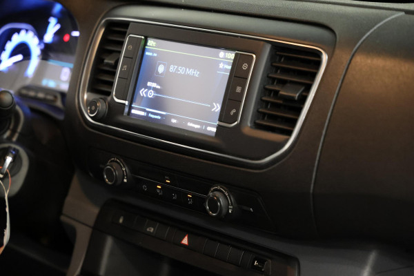 Peugeot e-Expert Premium 75 kWh LANG Camera Carplay