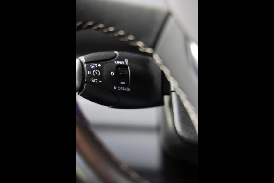Peugeot e-Expert Premium 75 kWh LANG Camera Carplay