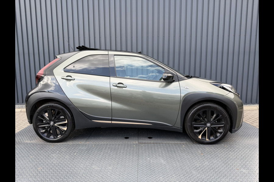 Toyota Aygo X 1.0 VVT-i S-CVT Premium | Schuif dak | JBL | Clima | Rijklaar!!