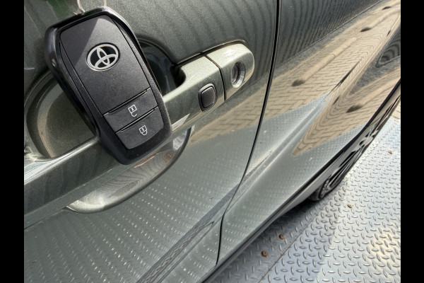 Toyota Aygo X 1.0 VVT-i S-CVT Premium | Schuif dak | JBL | Clima | Rijklaar!!