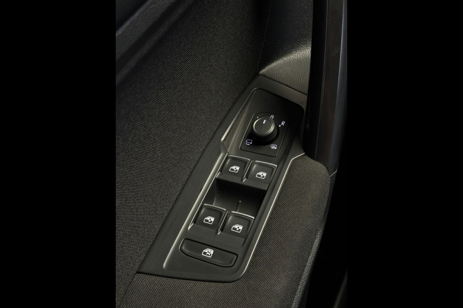 Volkswagen Tiguan Allspace 1.5 TSI Business 7p. CarPlay Camera