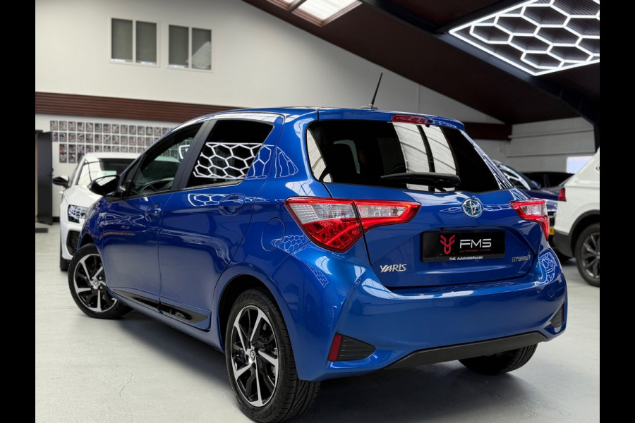 Toyota Yaris 1.5 Hybrid Dynamic Camera Navigatie