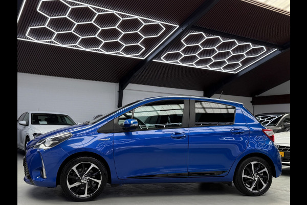Toyota Yaris 1.5 Hybrid Dynamic Camera Navigatie