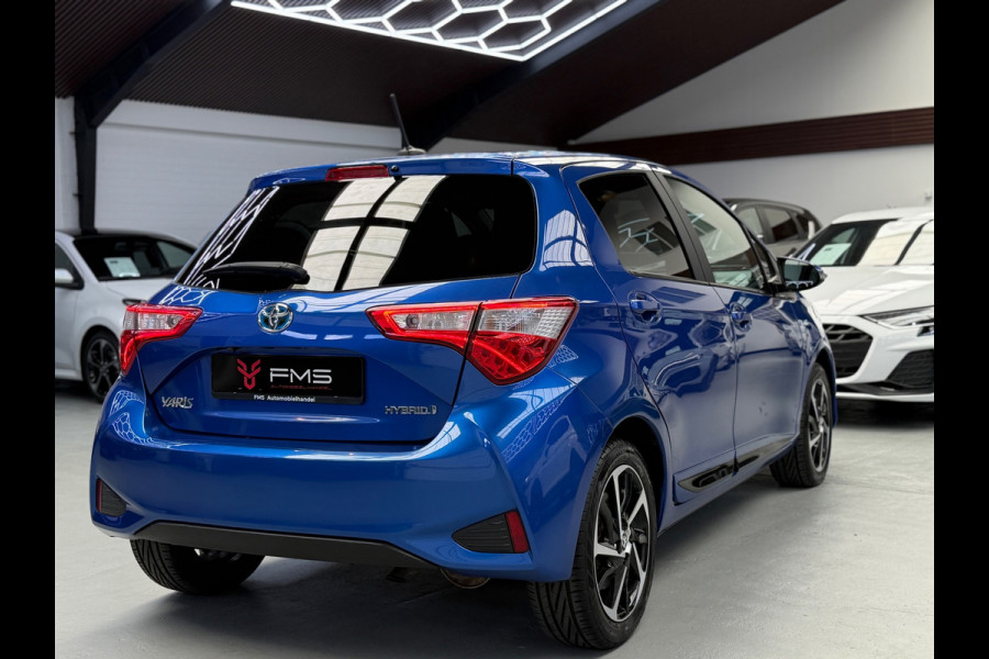 Toyota Yaris 1.5 Hybrid Dynamic Camera Navigatie