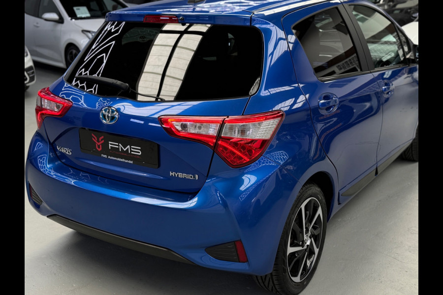 Toyota Yaris 1.5 Hybrid Dynamic Camera Navigatie