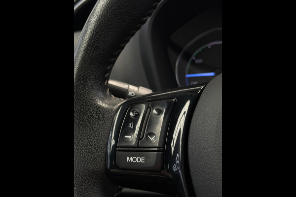 Toyota Yaris 1.5 Hybrid Dynamic Camera Navigatie