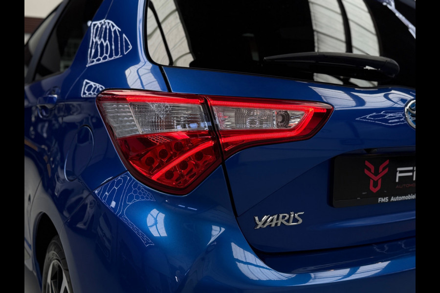 Toyota Yaris 1.5 Hybrid Dynamic Camera Navigatie