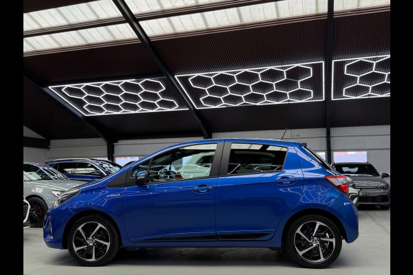 Toyota Yaris 1.5 Hybrid Dynamic Camera Navigatie