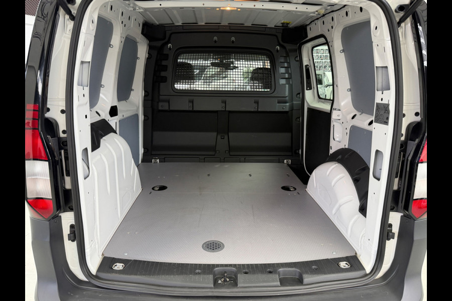Volkswagen Caddy Cargo 1.5 TSI Camera CarPlay
