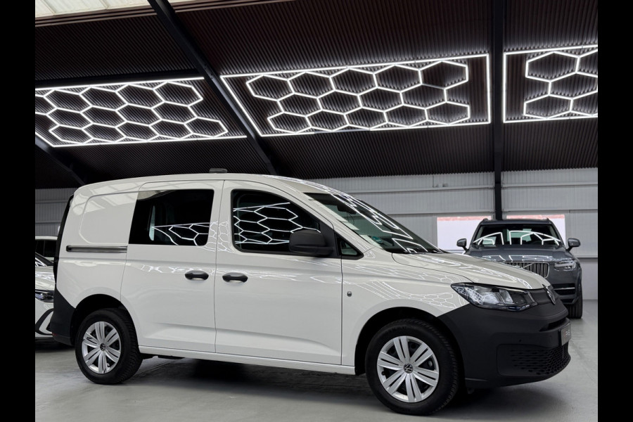 Volkswagen Caddy Cargo 1.5 TSI Camera CarPlay