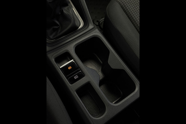 Volkswagen Caddy Cargo 1.5 TSI Camera CarPlay