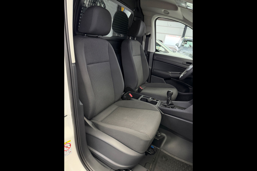 Volkswagen Caddy Cargo 1.5 TSI Camera CarPlay