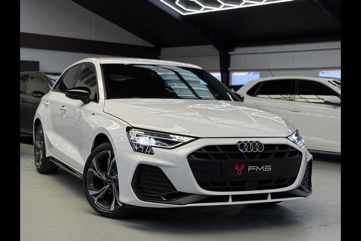 Audi A3 Sportback 35 TFSI S-Line CarPlay Camera Facelift