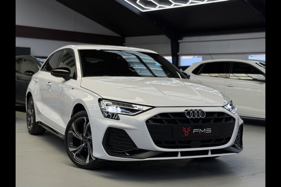 Audi A3 Sportback 35 TFSI S-Line CarPlay Camera Facelift