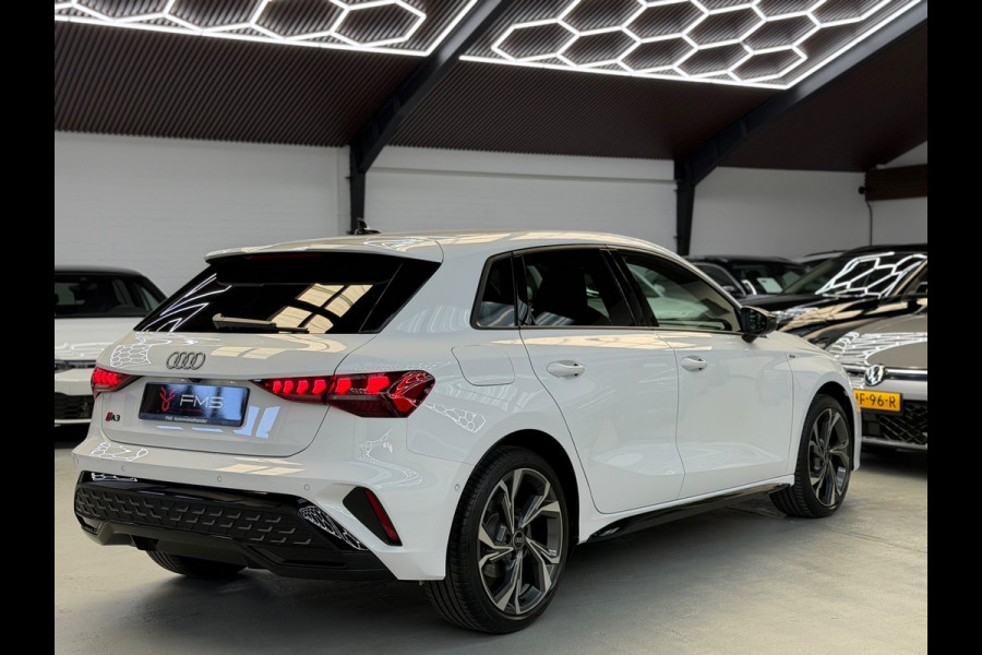 Audi A3 Sportback 35 TFSI S-Line CarPlay Camera Facelift