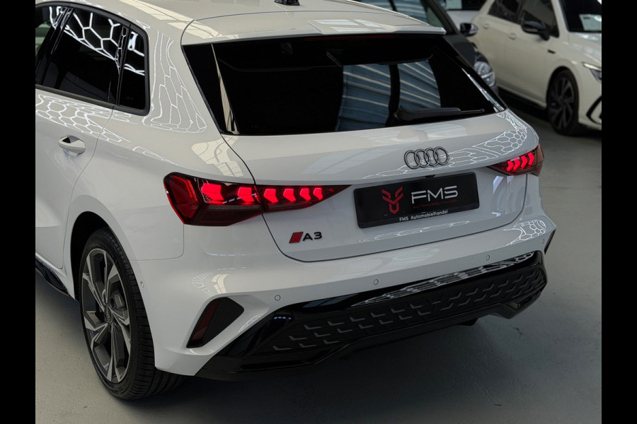 Audi A3 Sportback 35 TFSI S-Line CarPlay Camera Facelift