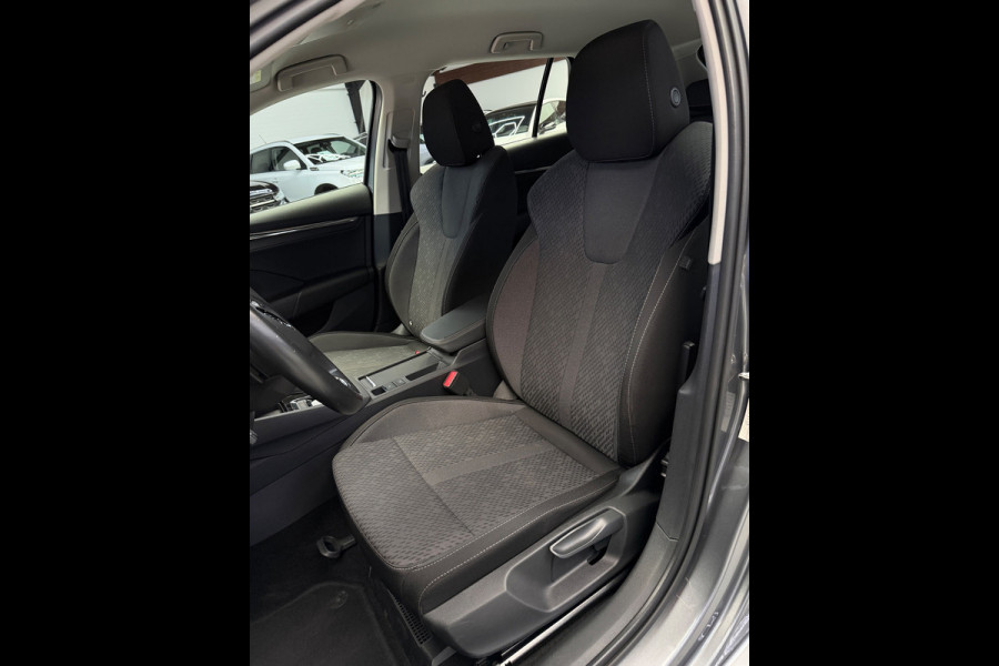 Škoda Octavia Combi 1.5 e-TSI CarPlay Camera