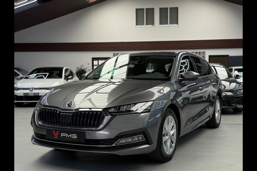 Škoda Octavia Combi 1.5 e-TSI CarPlay Camera