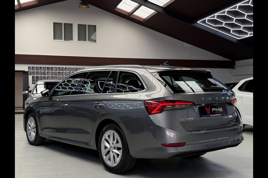 Škoda Octavia Combi 1.5 e-TSI CarPlay Camera