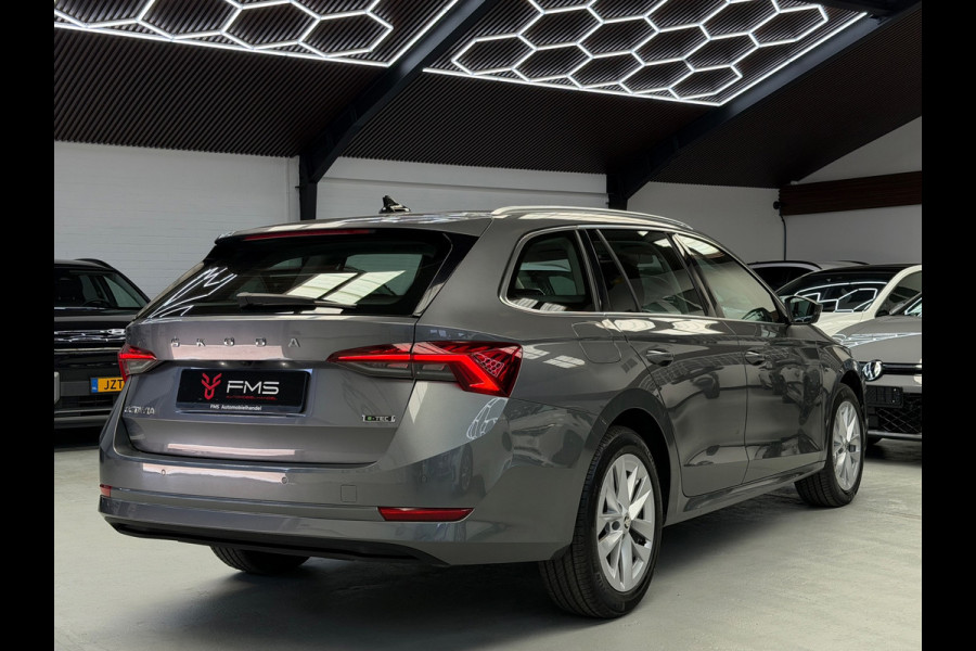 Škoda Octavia Combi 1.5 e-TSI CarPlay Camera
