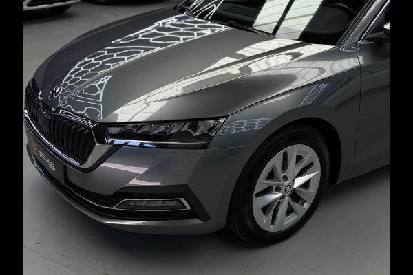 Škoda Octavia Combi 1.5 e-TSI CarPlay Camera