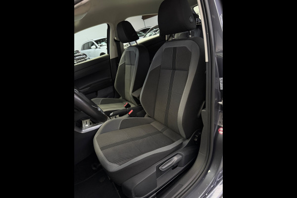Volkswagen Polo 1.0 TSI CarPlay Camera IQ Lights