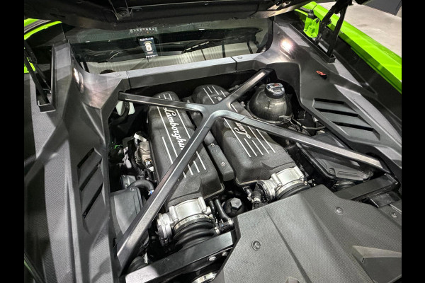 Lamborghini Huracan 5.2 V10 EVO LP-640 AWD / Keramisch / Forged Carbon / Lift / CarPlay /