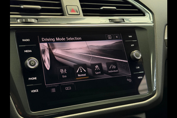 Volkswagen Tiguan Allspace 1.5 TSI R-Line CarPlay Camera 7p.