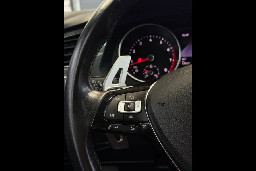 Volkswagen Tiguan Allspace 1.5 TSI R-Line CarPlay Camera 7p.