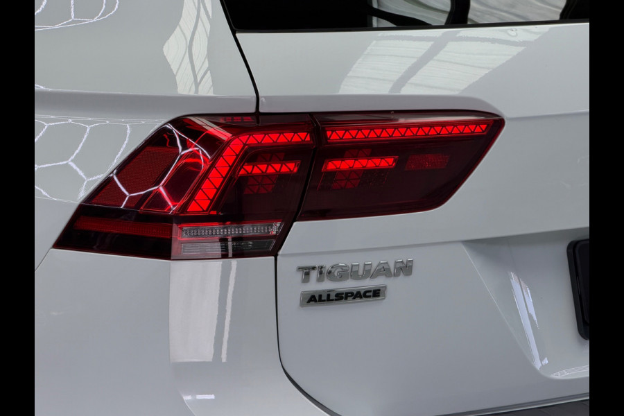Volkswagen Tiguan Allspace 1.5 TSI R-Line CarPlay Camera 7p.