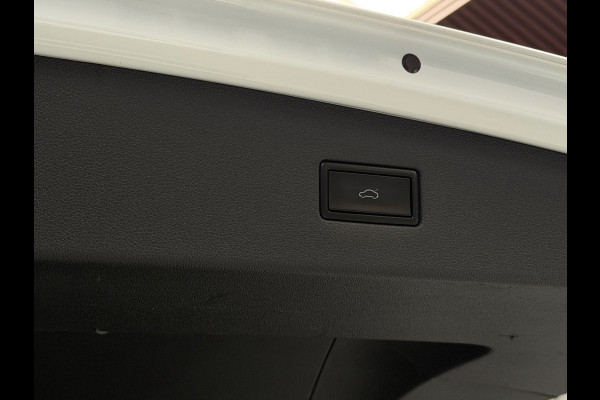 Volkswagen Tiguan Allspace 1.5 TSI R-Line CarPlay Camera 7p.