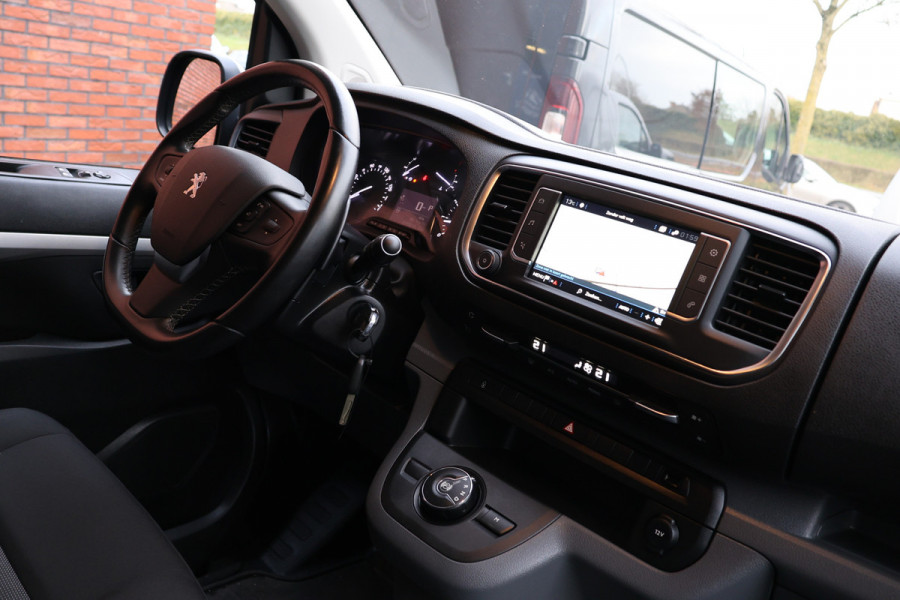 Peugeot Expert 2.0 BlueHDI 180 DC L3H1 XL | Dubbel cabine| Navigatie | CarPlay | Camera | Head-Up | Dodehoek detector | Trekhaak | F1 Flippers | Climate control | 5-Zitter | Nieuwe APK | Carpass