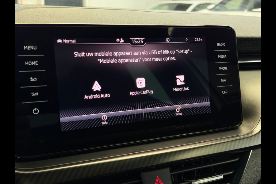 Škoda Kamiq 1.5 TSI Monte Carlo Pano CarPlay Camera