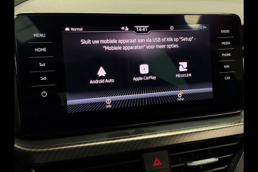 Škoda Kamiq 1.0 TSI Monte Carlo Pano Camera CarPlay
