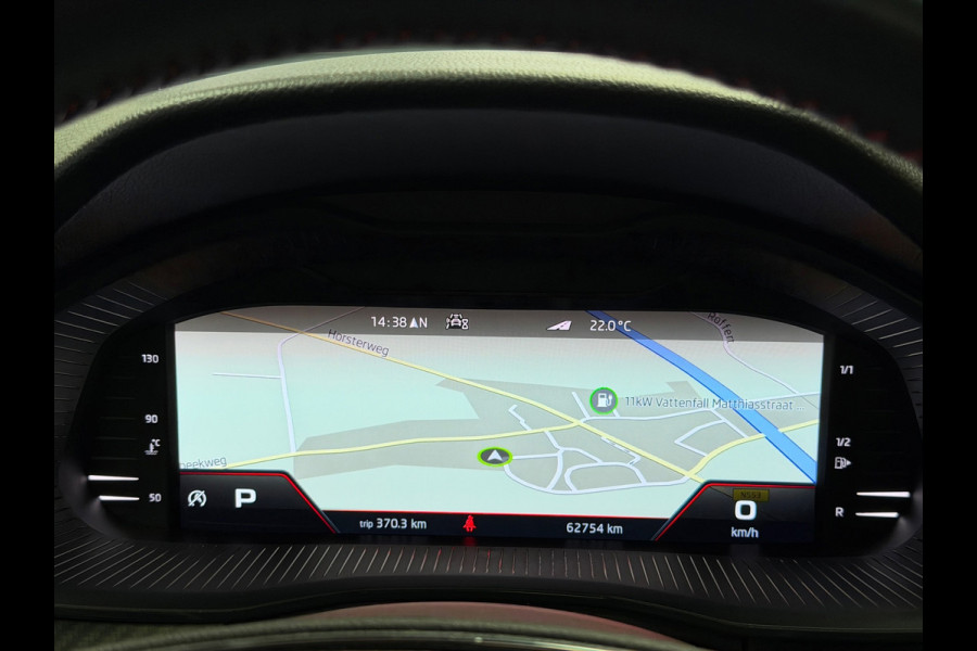 Škoda Kamiq 1.0 TSI Monte Carlo Pano Camera CarPlay