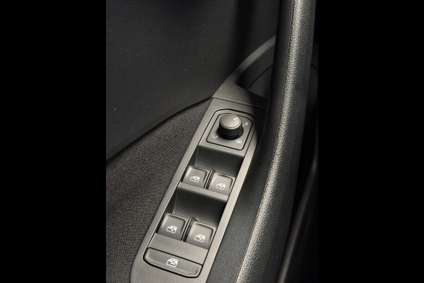 Škoda Kamiq 1.0 TSI Monte Carlo Pano Camera CarPlay