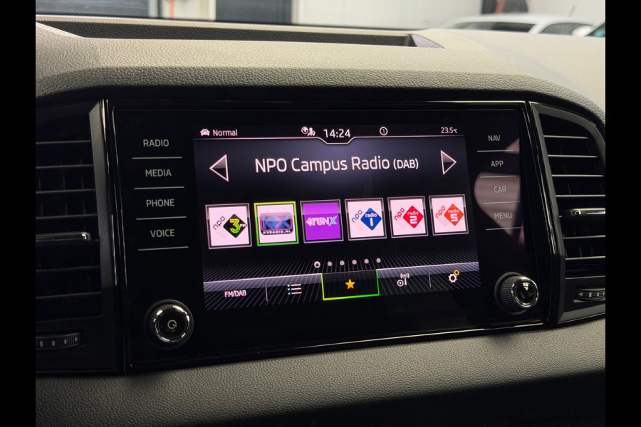 Škoda Karoq 1.5 TSI ACT Sportline CarPlay Nardo