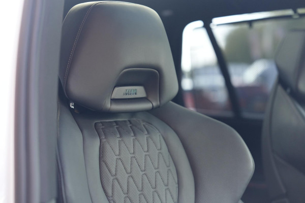 BMW X5 xDrive50e M-Sport Pro M-Seats Sky-Lounge CoPilot