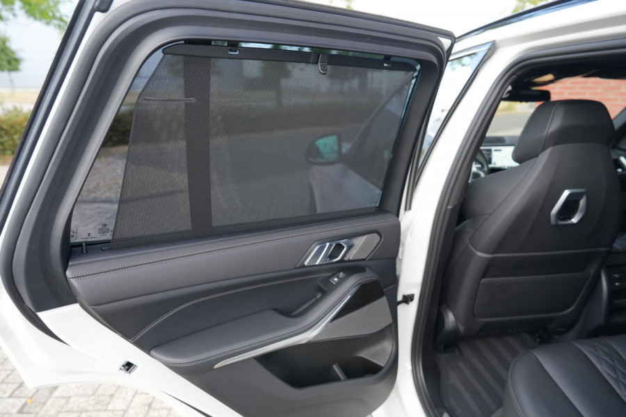 BMW X5 xDrive50e M-Sport Pro M-Seats Sky-Lounge CoPilot