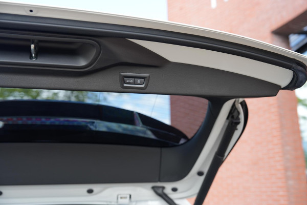 BMW X5 xDrive50e M-Sport Pro M-Seats Sky-Lounge CoPilot